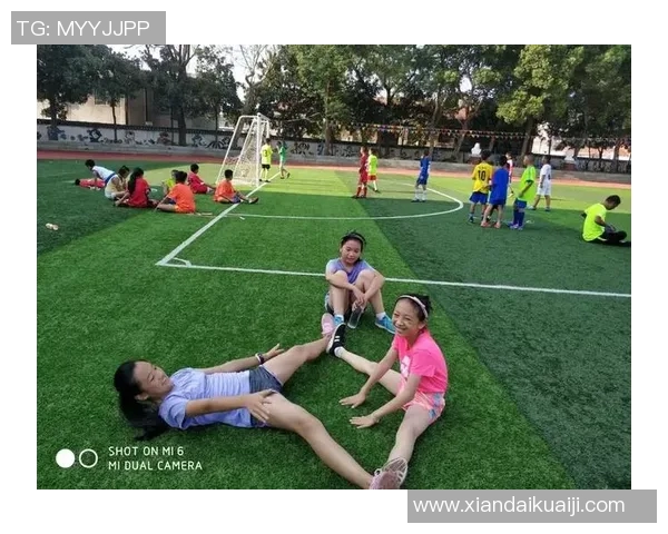 周丽专访:从绿茵场到人生舞台的足球旅程回顾与展望