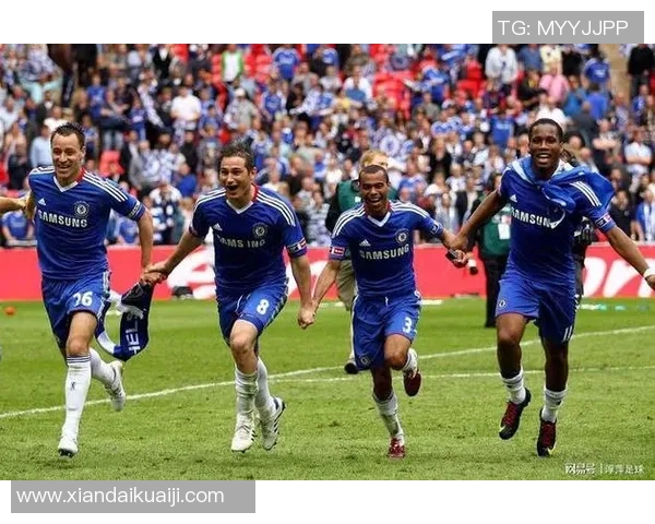 回顾97年足球明星联队的辉煌历程与传奇球员们的精彩瞬间